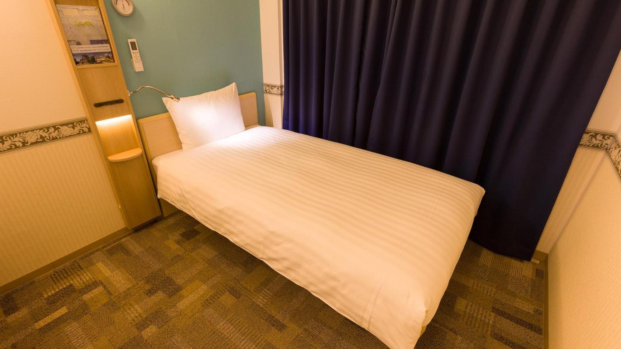 Toyoko Inn Saitama Misato Ekimae Zimmer foto